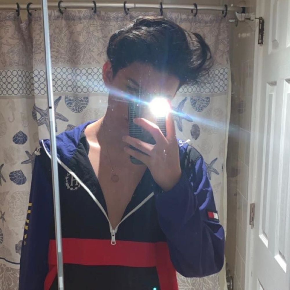 Meet your Posher, Alexander